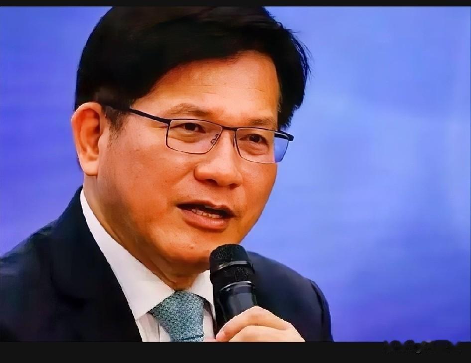 台湾外事部：“中国政府船只闯入太平岛，侵犯了台湾主权。”国防部对“台独”：早