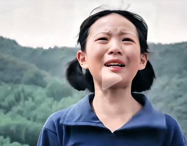 11岁王少熙把张嘉益演破防了。不是老戏骨不行，是她没在演——她从黄土里长出来就是