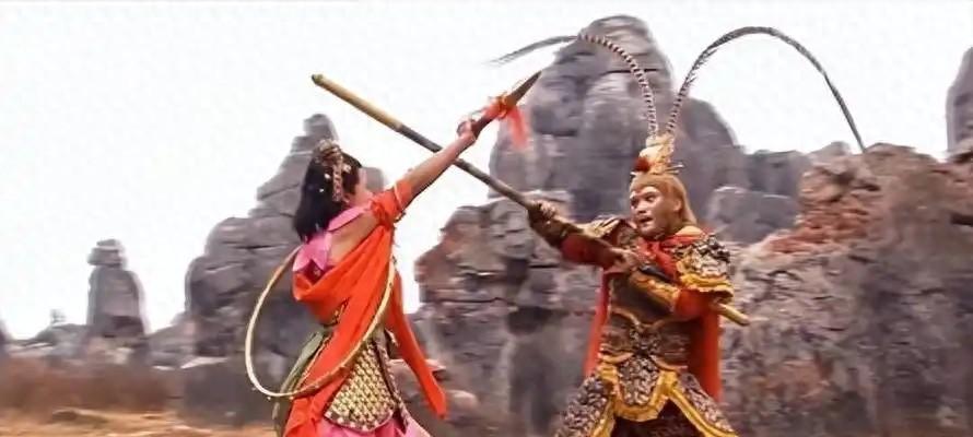 都说哪吒闹海是天不怕地不怕的主儿，可跟孙悟空一比，立马矮了半截。原著第四回写得明