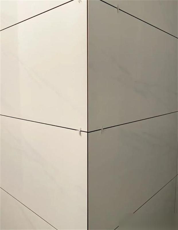 真的被家里装修的阳角处理搞到头疼！最近刷到好多人纠结贴瓷砖用海棠角还是阳角条，有