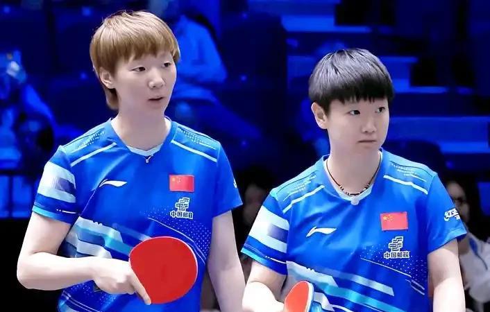 年终总决赛后，女单最新世界排名前10获得香港年终总决赛冠军的王曼昱获得1500