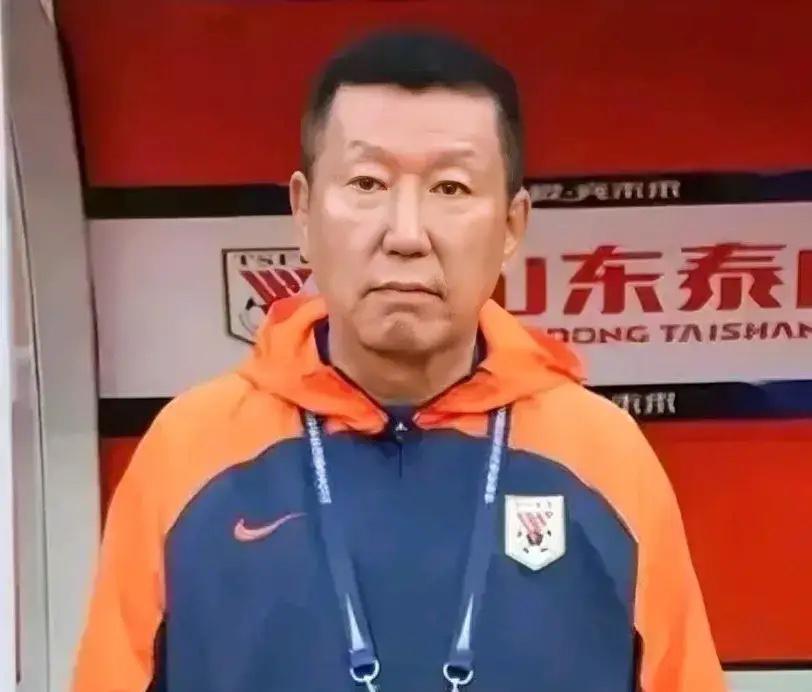 泰山队早就没有未来了我看很多人说崔康熙废了年轻球员，短了泰山队的未来？你们只