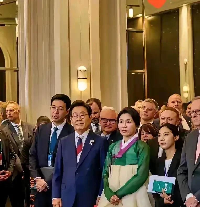 李在明的首秀有点尴尬！能在当选后就接到G7的邀请函，李在明已经给韩国政坛赢回了