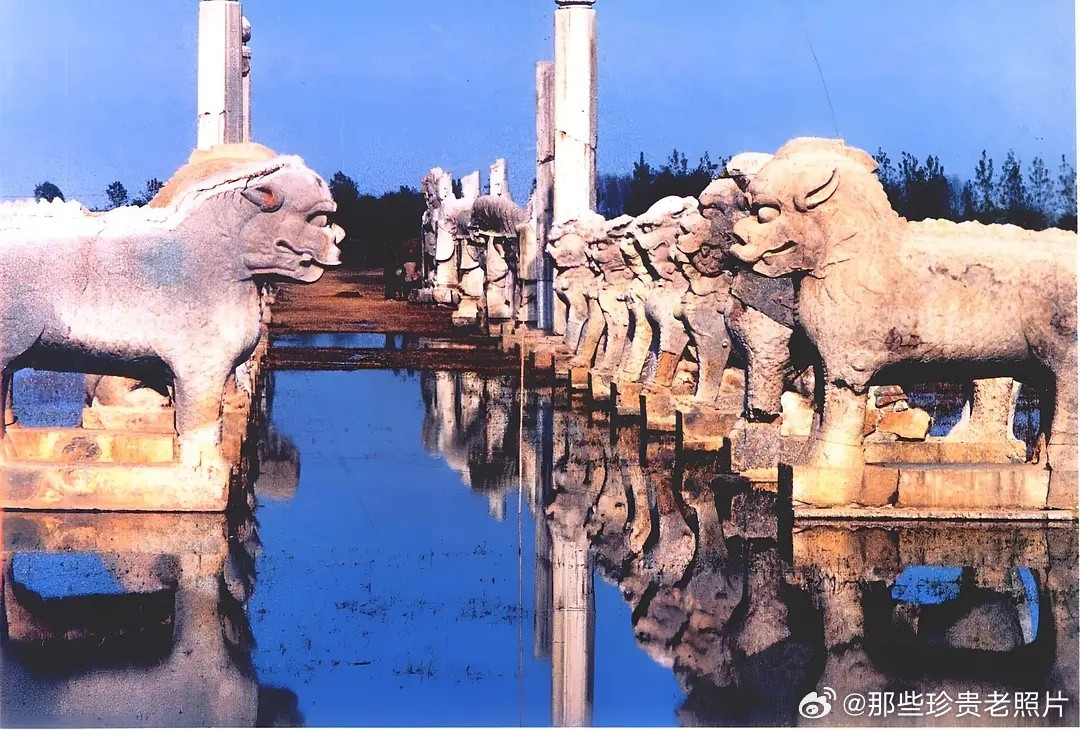 八十年代初，洪泽湖水位下降后，明祖陵浮出水面。其实明祖陵的发现纯属偶然，196