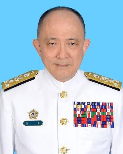 台海军高层大换血，唐华被踢走，台海要更乱了？台湾军方高层突然来了个大变动，现