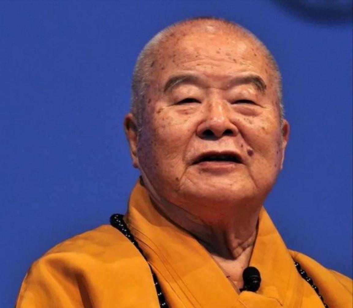 “我没有舍利子，不要烧。”2012年，星云大师就交代过弟子不要烧。不料在他圆寂后