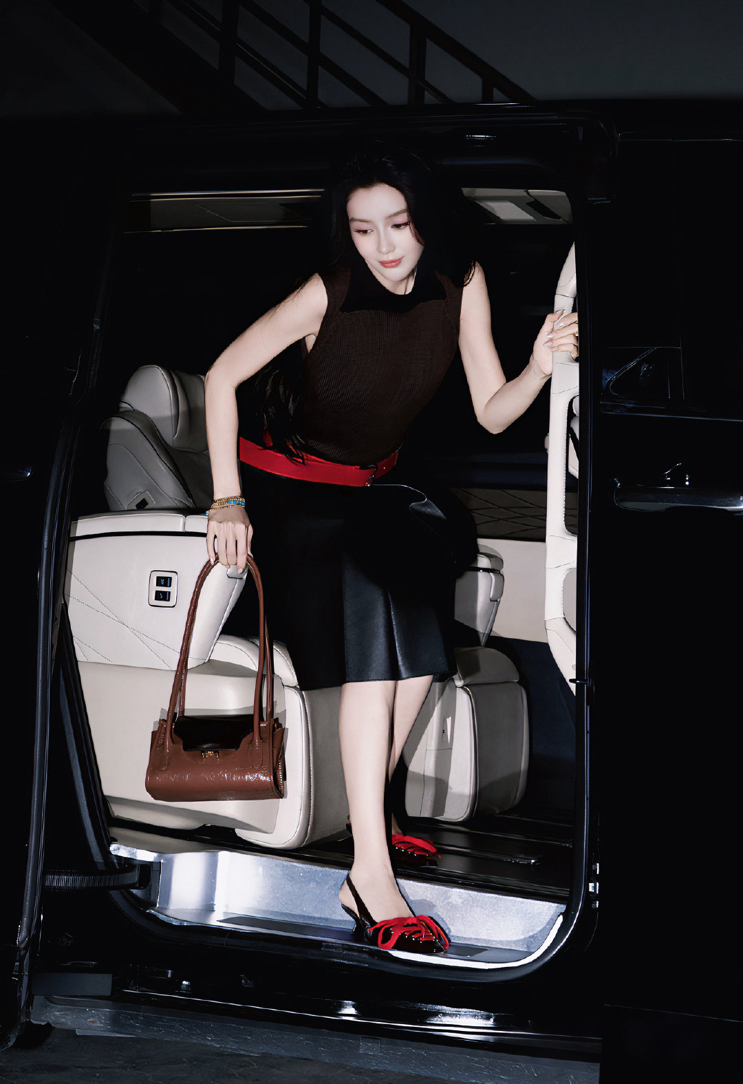 #angelababy#期待Marni秀场的姐宝明天米兰见！#Angelababy出发米兰#​​