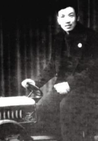1947年，地下党员汪戈在西安被捕，中统特务已经准备动刑，特务主任李茂堂却突然走