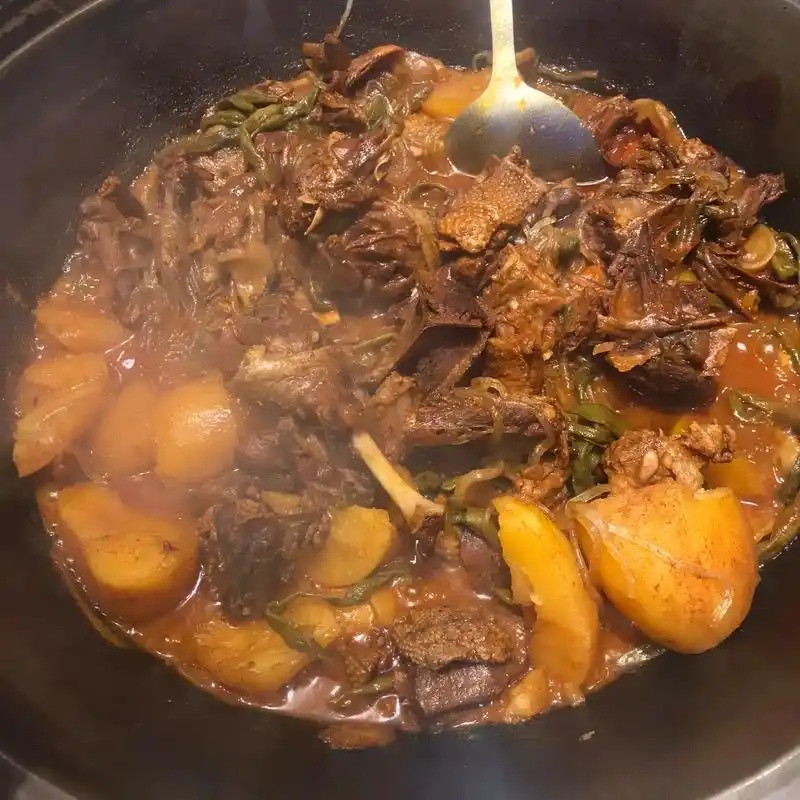 长沙地道东北铁锅炖，真的嘎嘎香好吃！