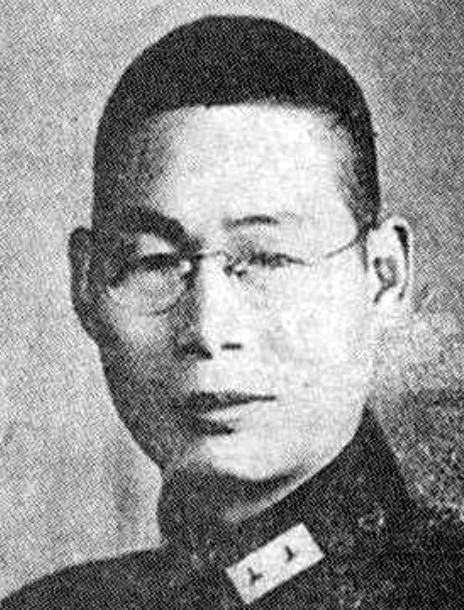 1974年台北郊外，有一位老人靠捡破烂、吃别人的剩饭剩菜度日，谁也想不到，这位落