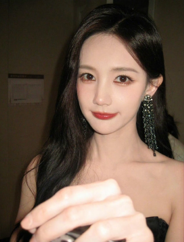 李一桐曾被大冰写进书里