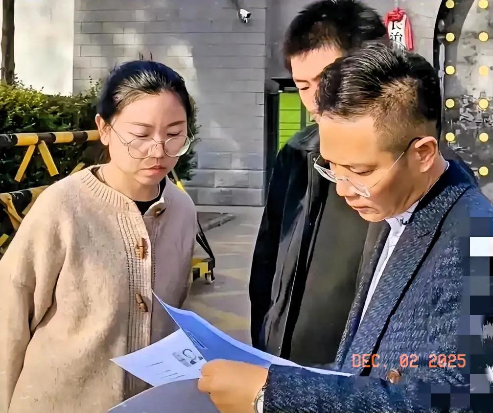 你们听说了吗？山西那起反杀案里，死者郭某刚其实是自己带着剪刀去跟申某良谈判的