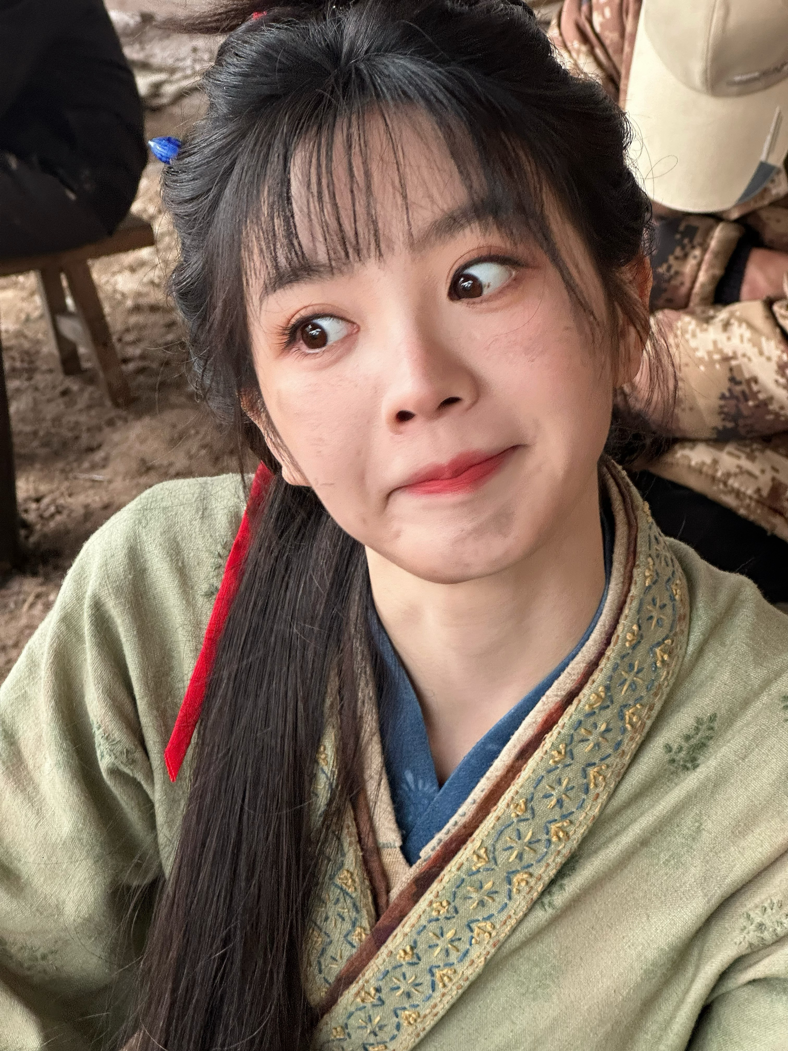 田曦薇海外热度田曦薇在复制粘贴的时代，你是手写的诗
