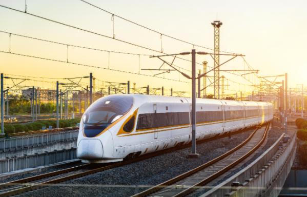 “给钱也不卖给中国。”为了打压中国发展，日本和德国联合断供高铁车轮，毁掉了中国上