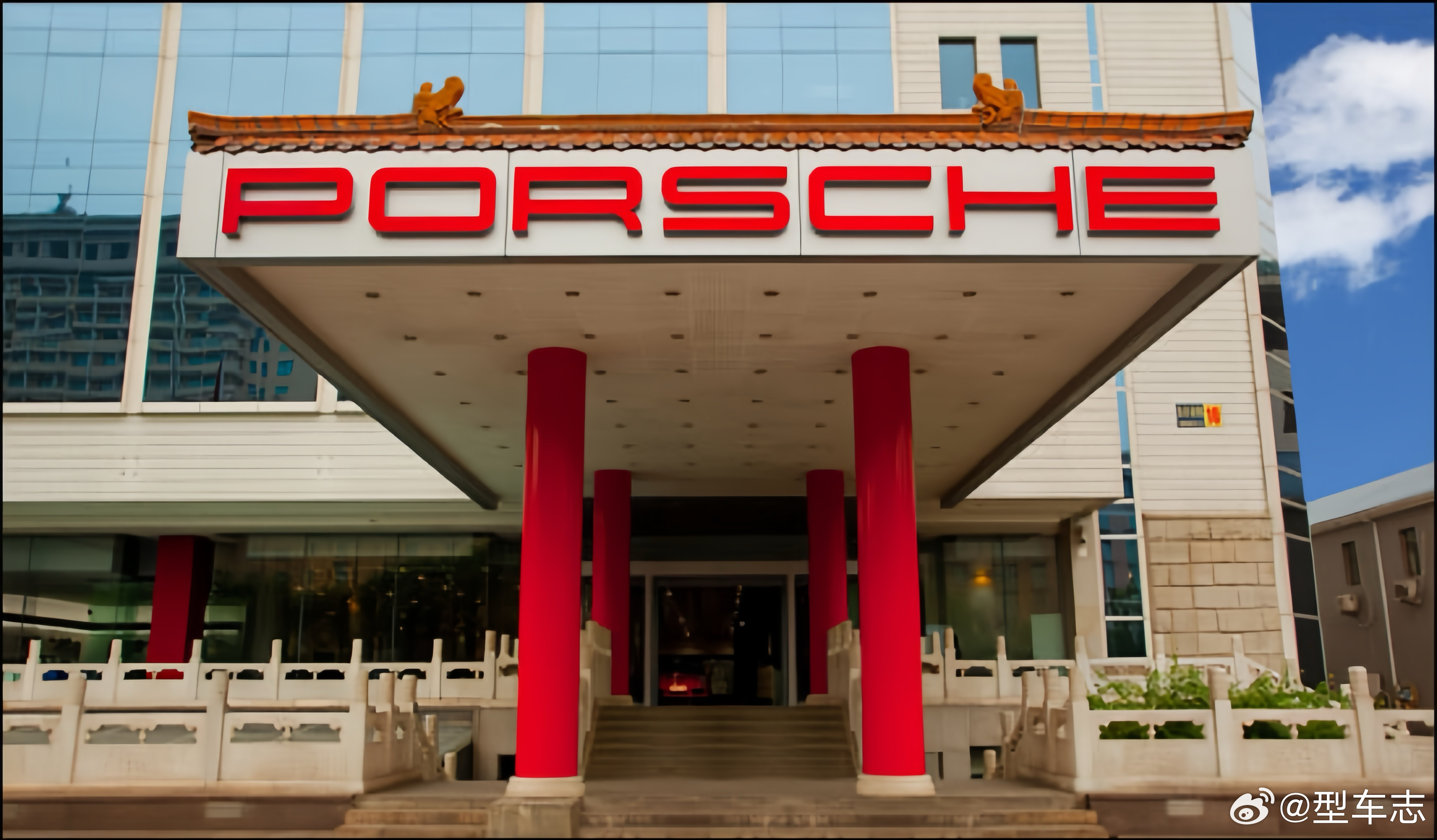 陈丽华逝世陈丽华在国内的第一个项目就是长安俱乐部，起点早已是无数人的终点。上高中