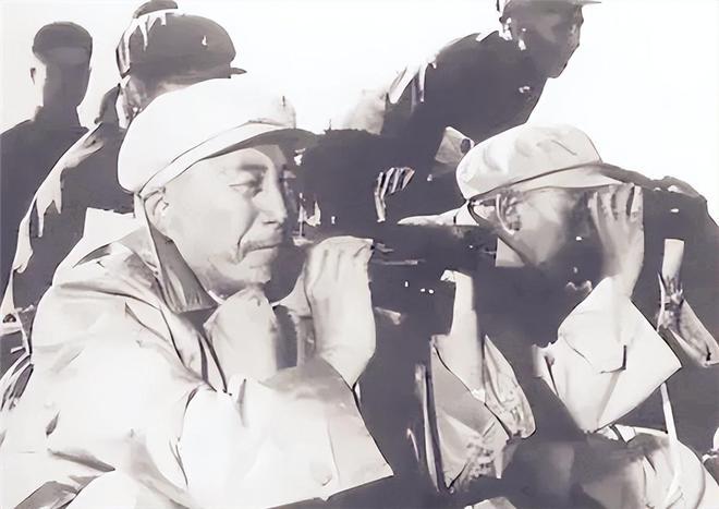 华北军区出身的将领中，罗瑞卿被授予大将军衔。这事乍一听有点反常。周士第、杨得