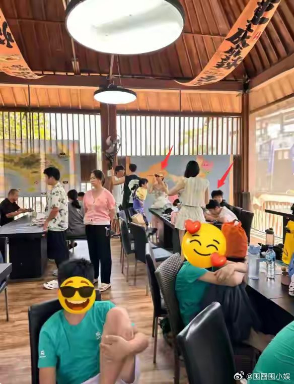 黄圣依带安迪安麟巴厘岛潜水黄圣依巴厘岛度假进行时，带着安迪安麟潜水超欢乐?她自