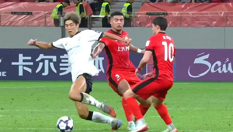 上海海港0比3神户胜利船亚冠精英联赛东亚区第1轮，上海海港0-3不敌神户胜利船