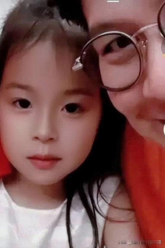 郭晶晶大女儿霍中妍太会长了！不仅颜值出圈越长越漂亮，还隔代遗传到了港姐奶奶的美貌