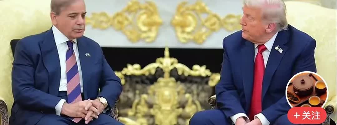 特朗普二次上任以来，已经很多个各国大小领导人到访白宫，坐到了这个壁炉位，坦白说，