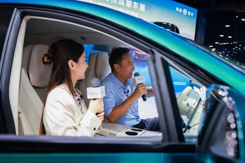 从20万到100万，鸿蒙智行靠什么打通价格天花板？很多人好奇，鸿蒙智行凭什么能