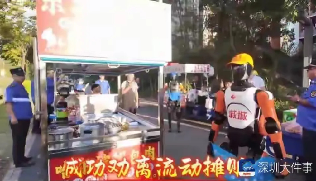 不少人看完深圳最近的新鲜事，都调侃“城管怕是离失业不远了”，不信的话可以看看这