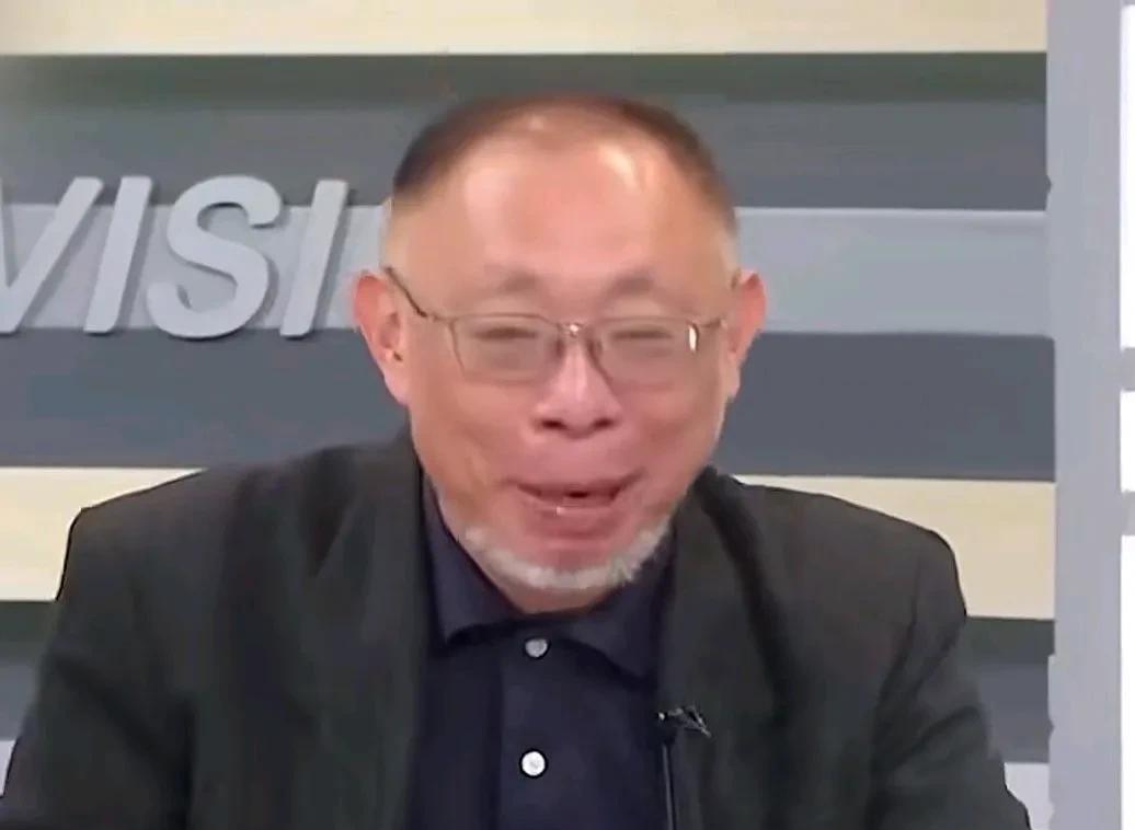 很有意思的情况终于发生了！彻底输掉大罢免之后，这位名叫范世平的绿色名嘴，居然在