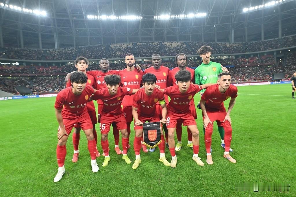 本周末，中超联赛第三轮进行进行，本轮中超最引人注目的焦点战就是京沪大战和成渝德比