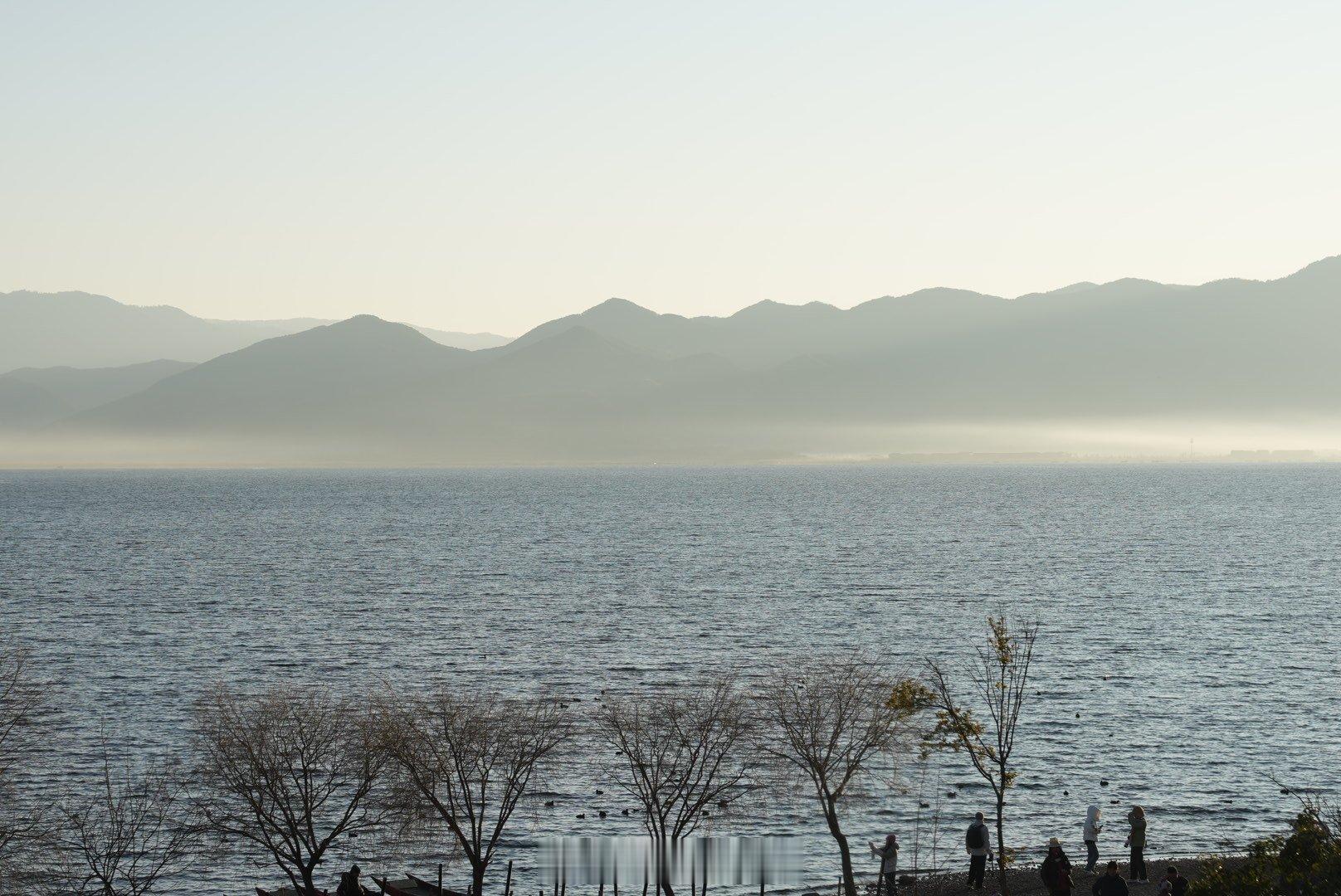 泸沽湖美的像仙境