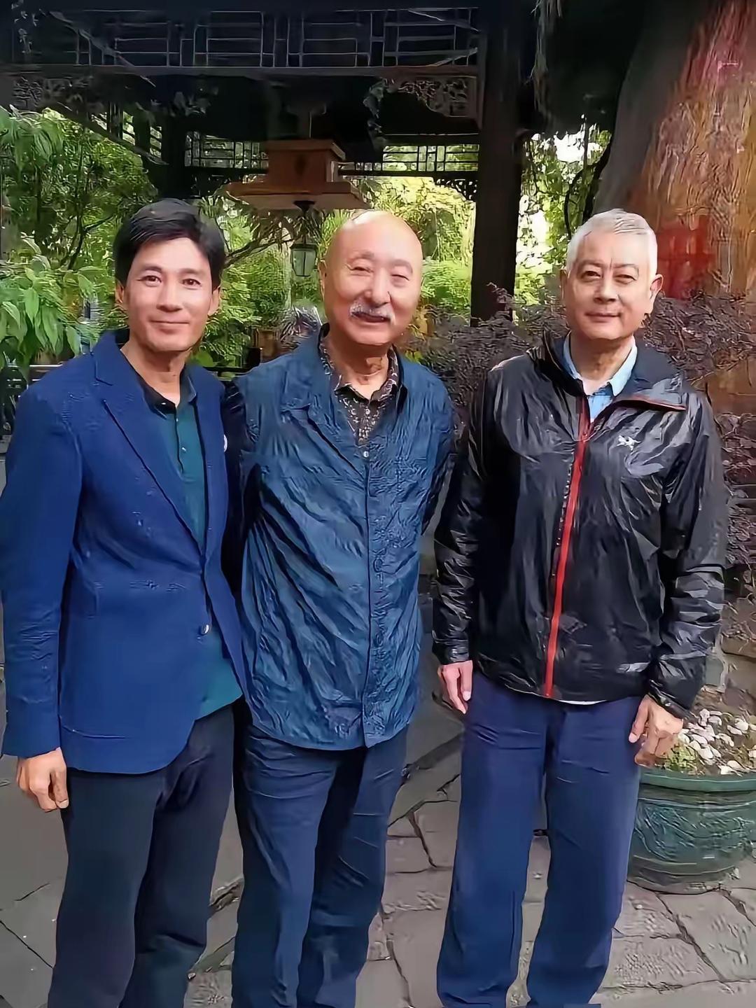 明星老了，和农村老头没什么区别