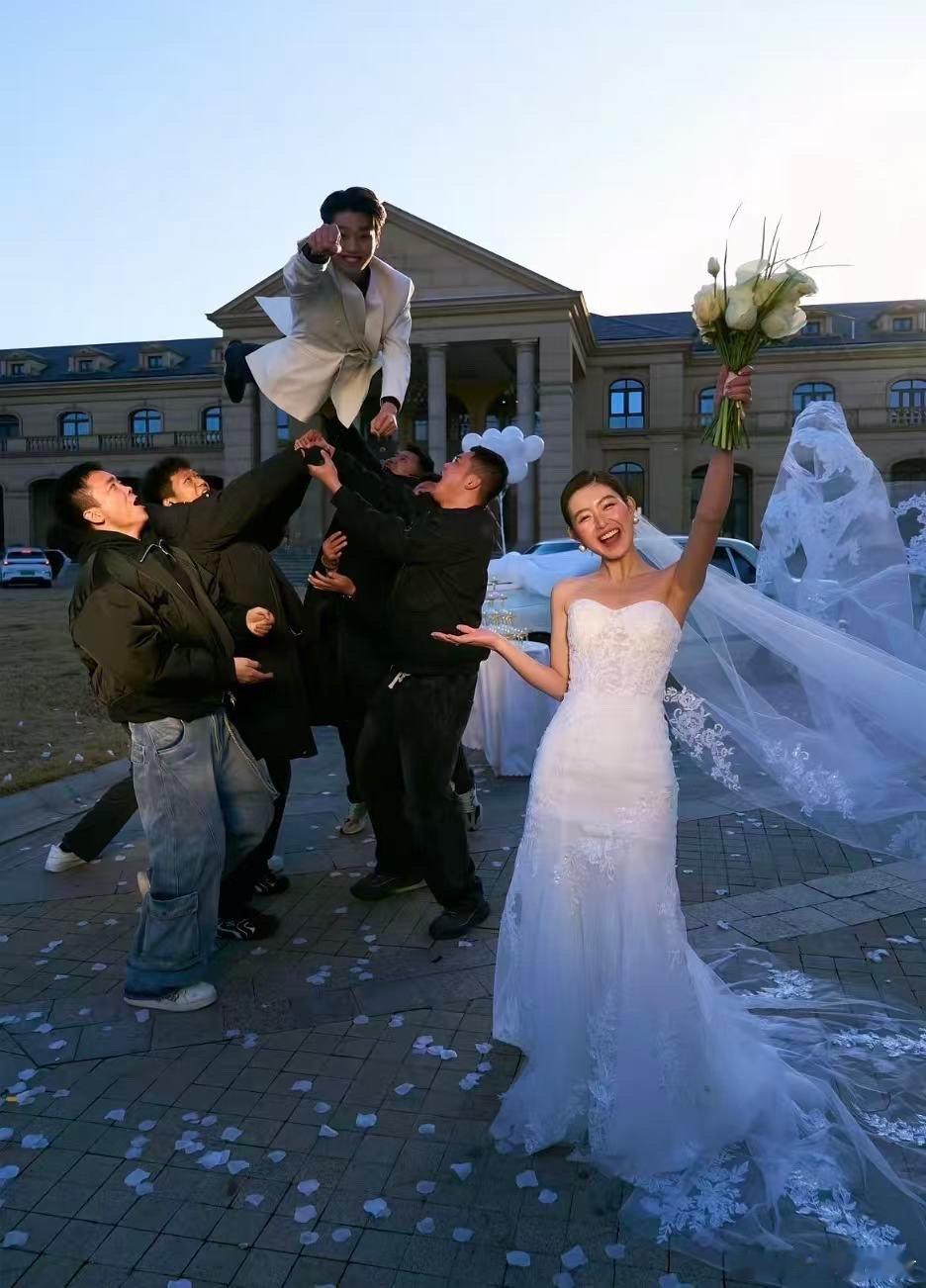 已经分不清是想结婚还是想出片了