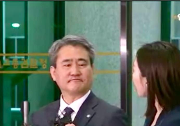 韩国前总统尹锡悦方面于1日表示，将按照内乱特别检察组的要求，于5日出席接受调查，