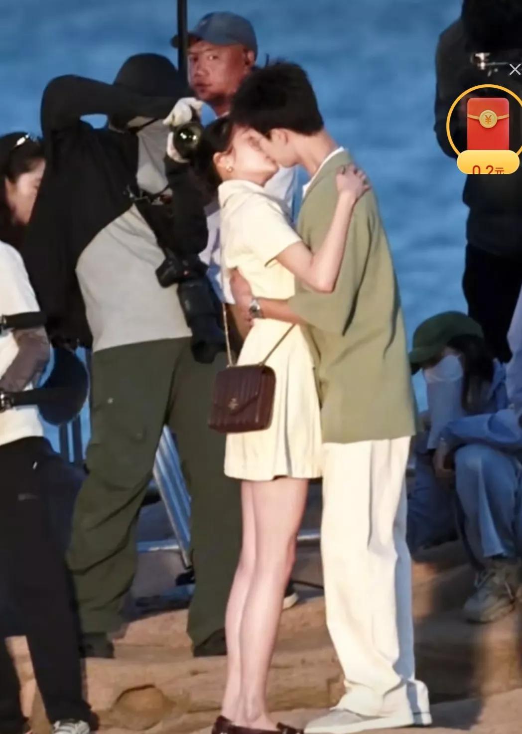 孟子义呀，孟子义，不是我不想磕你和李匀锐的CP，虽然你们在《九重紫》中互动甜