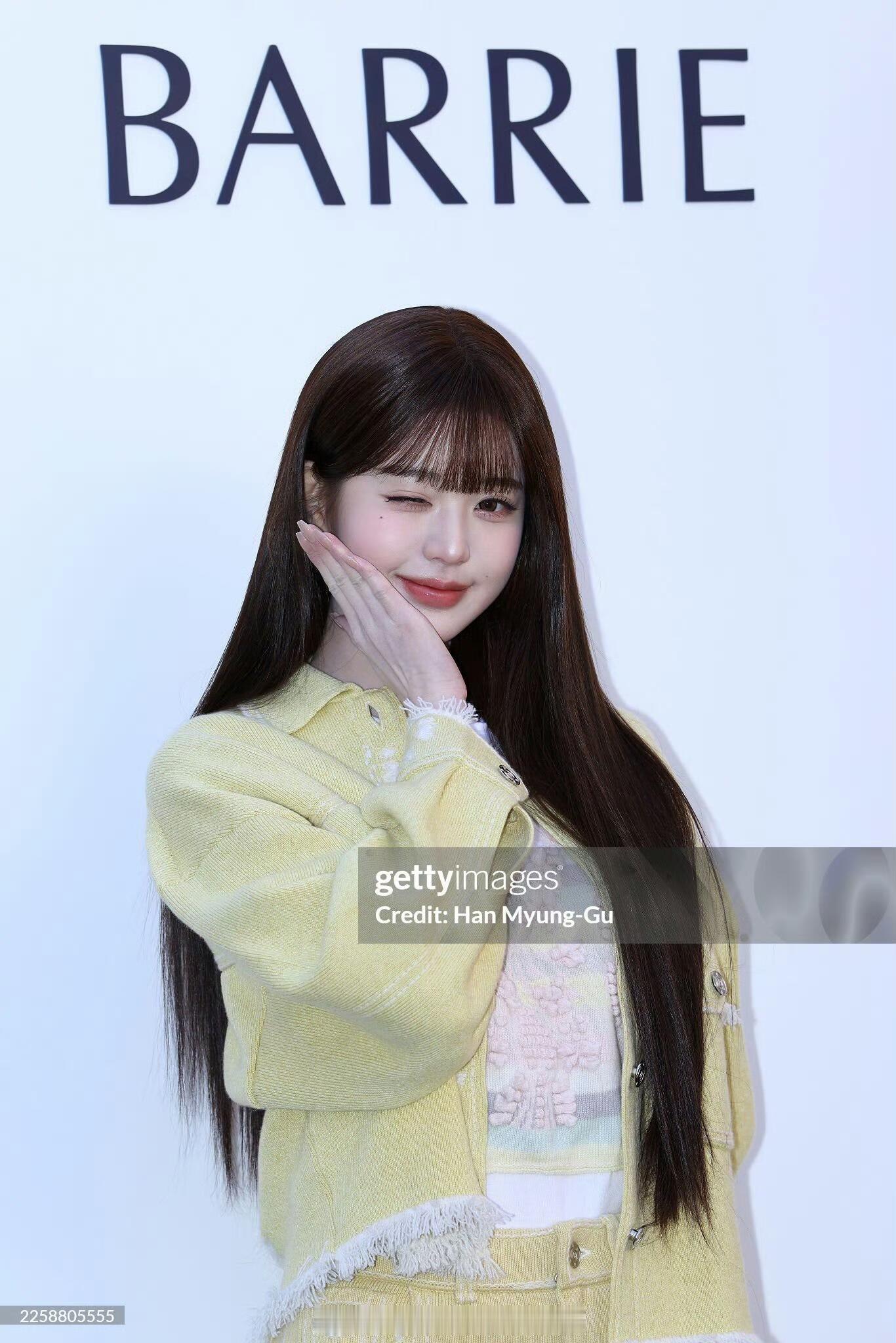 张元英barrie站台G社生图好牛逼的面部软组织🤔