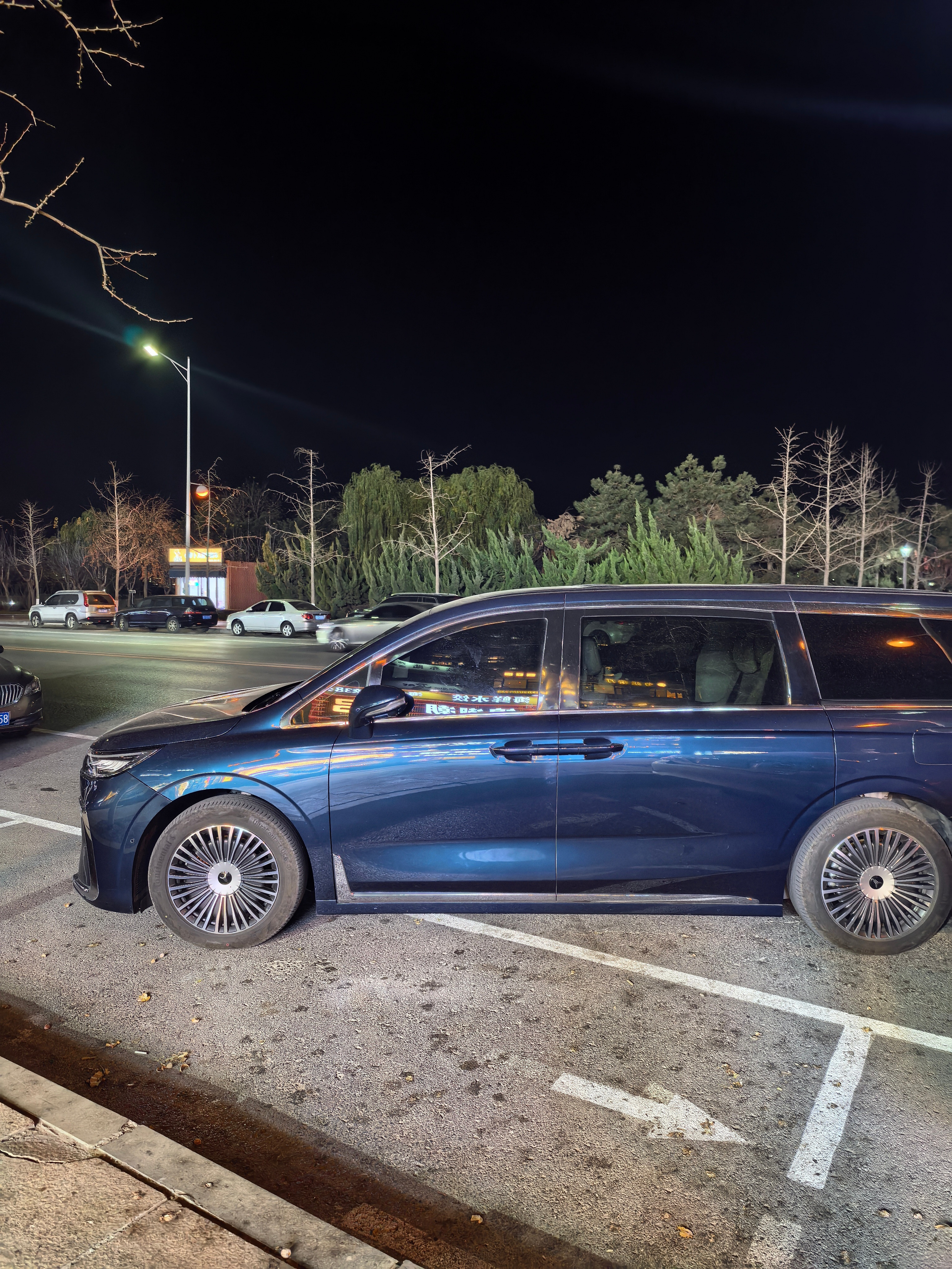 悄悄说一句早上好这个点应该没人能看到吧？