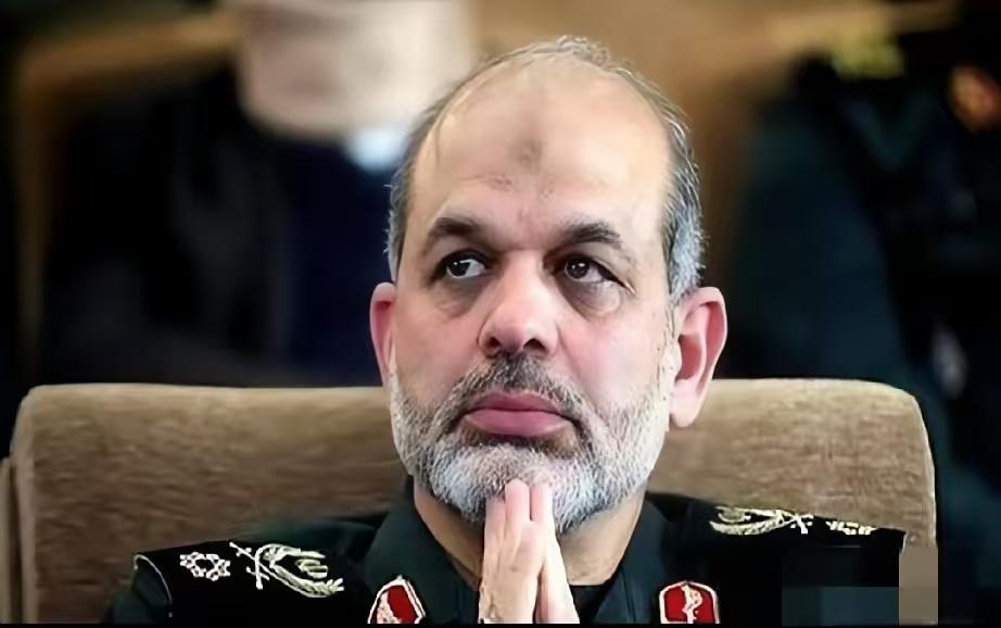 干得漂亮，伊朗伊斯兰革命卫队表示了！4月26日，伊朗伊斯兰革命卫队突然扔出一