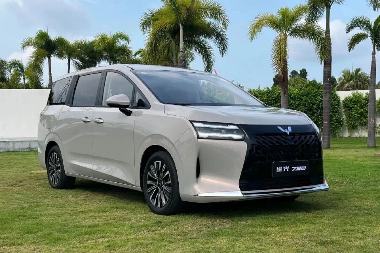 多孩家庭选MPV不踩雷！五菱星光73010万级搞定真七座+侧滑门，三种动力太懂