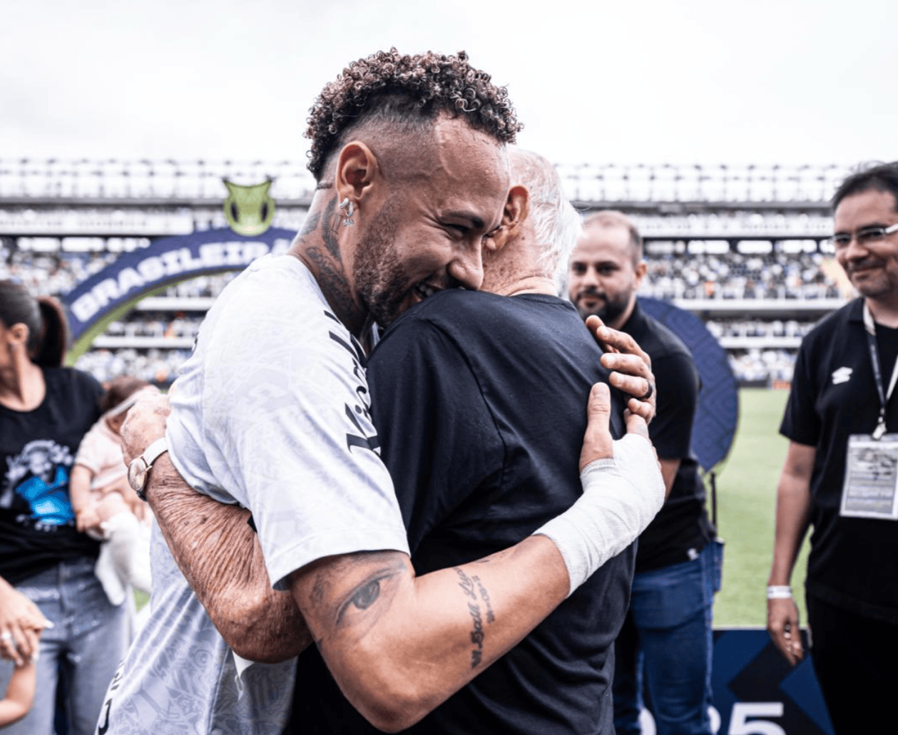 巴甲大结局: 弗拉门戈夺冠, 桑托斯、巴西国际压哨保级