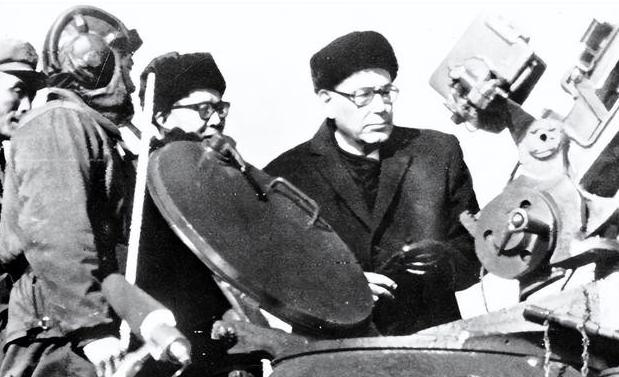 苏联解体中国获得了哪些巨大利益？第一我们获得了大量顶尖的军工专业人才。不完全统计