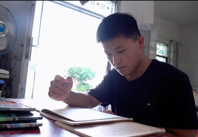 没上一天培优班，农家少年却考进清华：真正被打脸的，可能不是补课。一个农家孩子，没