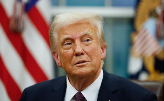 特朗普今天（2月28日）发文说：“美利坚合众国绝不允许激进左翼、觉醒意识形态的公