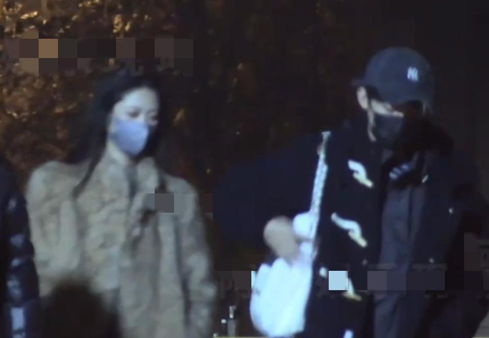 开年第一瓜！司晓迪晒开房记录硬刚内娱，男星澄清集体翻车2026开年才三天，