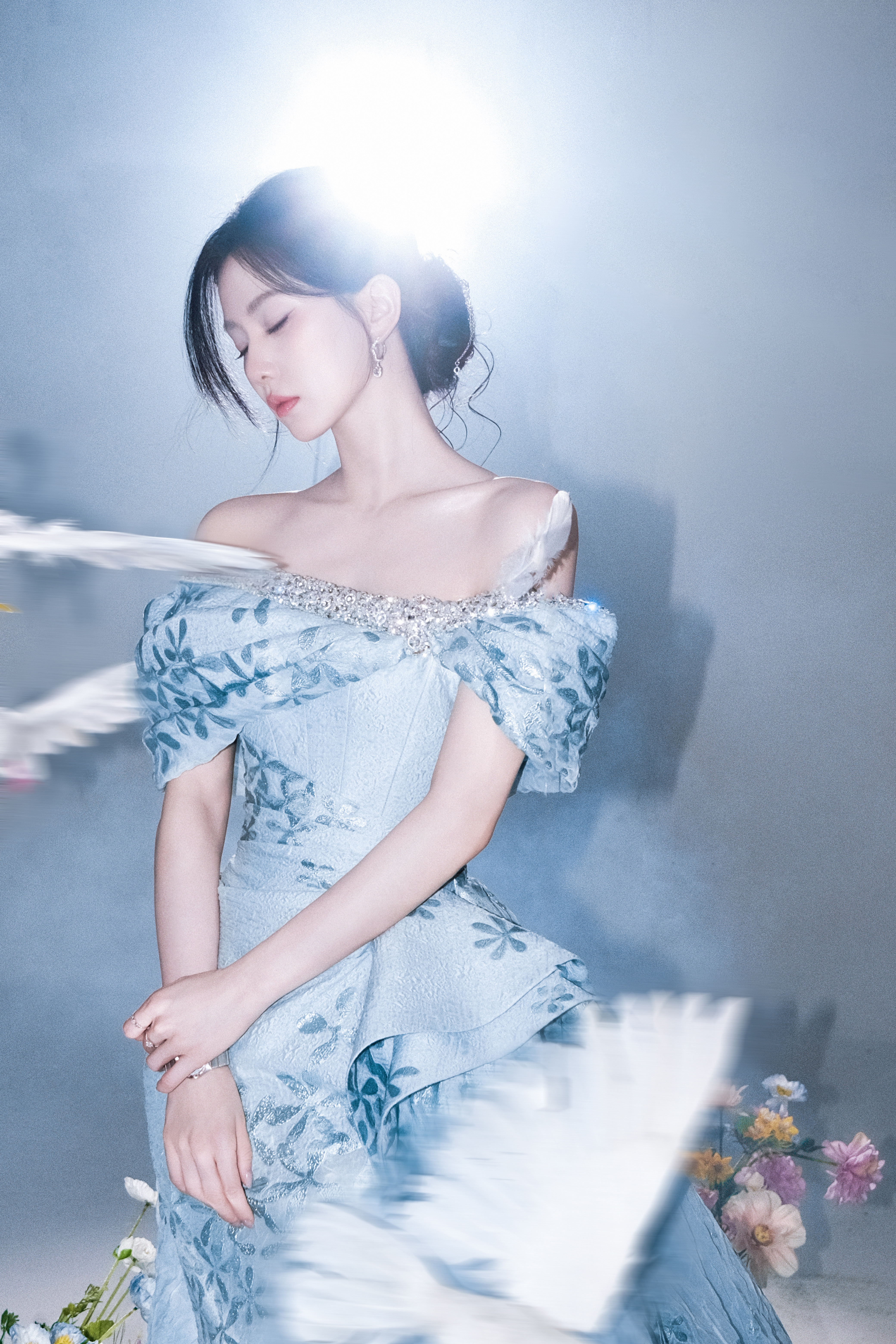 刘诗诗高冷吸睛油脸