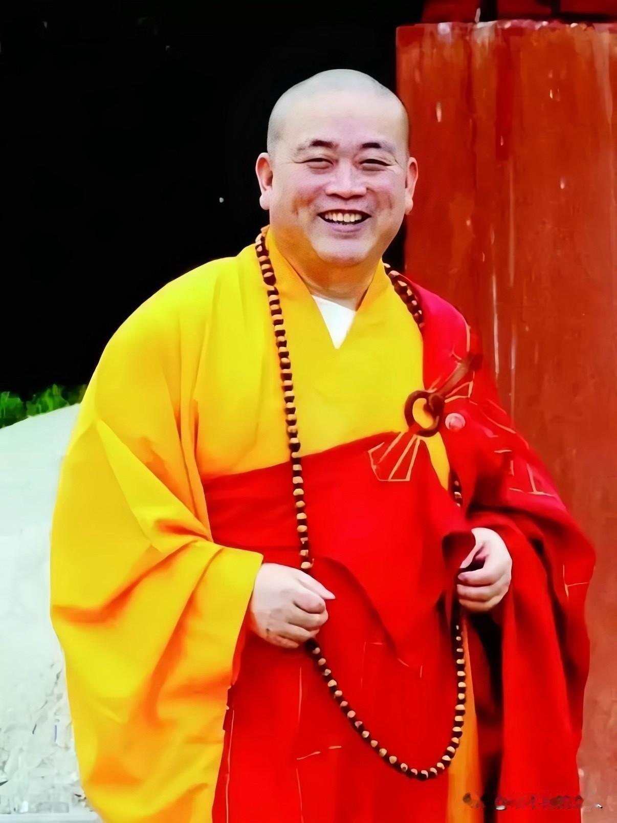 想了3天了，怎么也想不通，他吃了几十年素食怎么吃得这么肥？