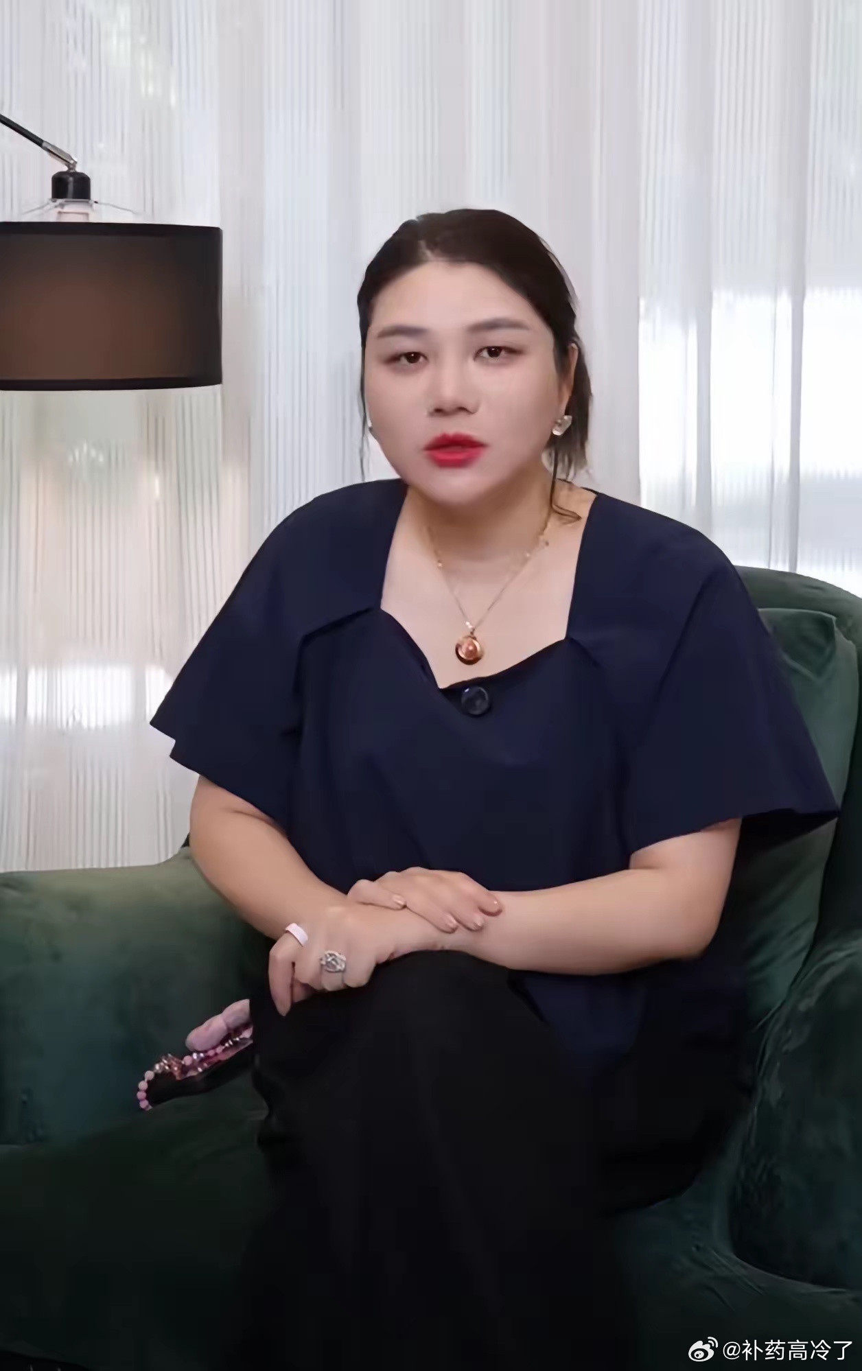 杨天真复胖了，贾玲也复胖了。明星也这么容易反弹，普通人就放轻松点吧。