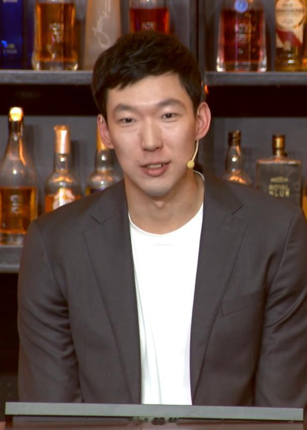 cba季后赛CBA陈盈骏已经携家人回家，琦琦解说两天了，杰曼那边都度假了，外援