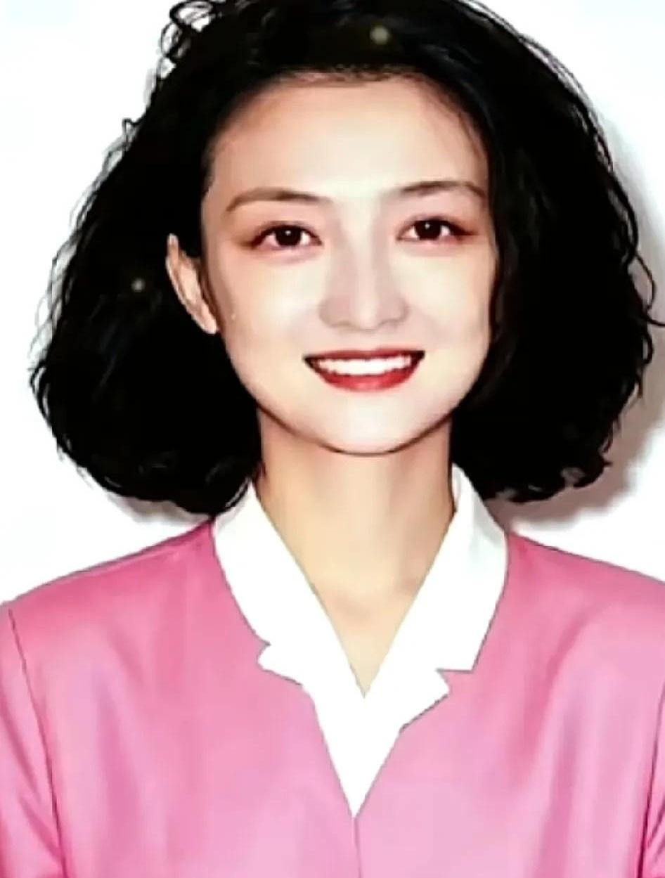 你以为亲情就是不计代价的倒贴？错，成年人的世界里，连“接你回家”都得先扒拉扒拉算