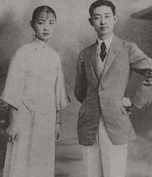1921年，她为梅兰芳生下9个孩子，还允许他在外面养小三，然而，小三想进门，她