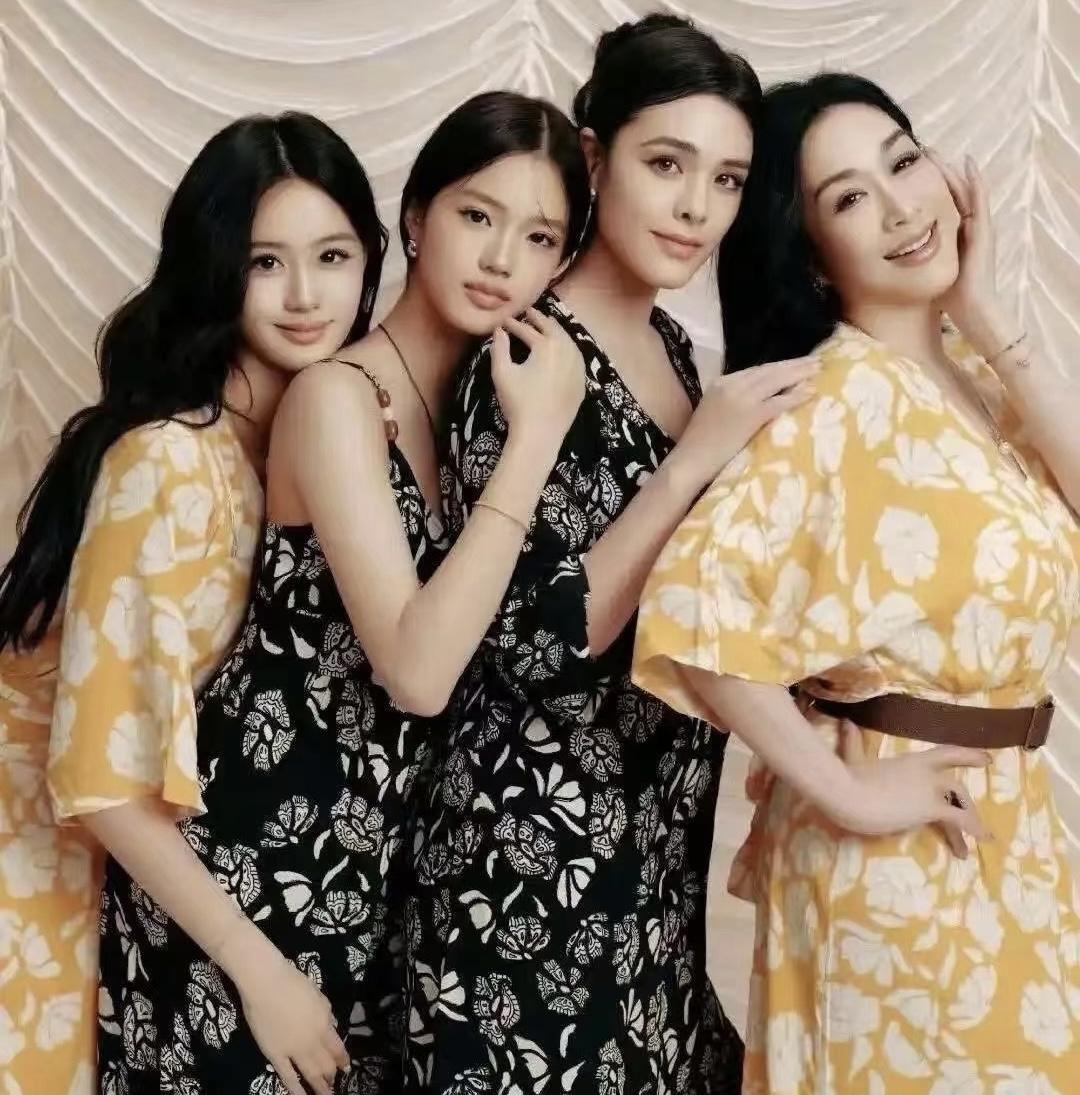 55岁的钟丽缇有3个女儿，大女儿：张敏钧，27岁，生父是比利时人GlenR