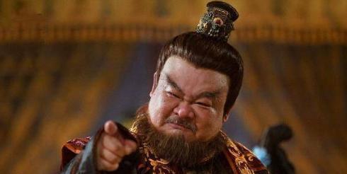 公元757年，安禄山在睡觉时，被阉人李猪儿用刀捅进了肚子。安禄山本想要起身拿刀反
